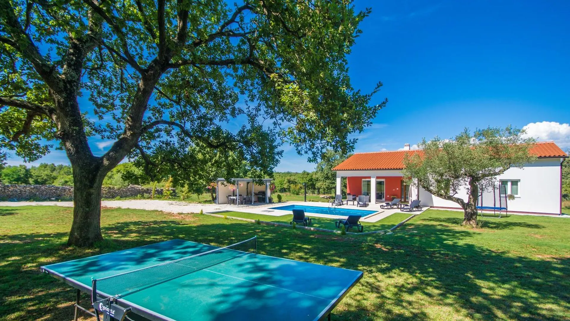 בית נופש Cukrici Villa Valpiana, A Modern, Luxurious, Warm And Romantic Villa