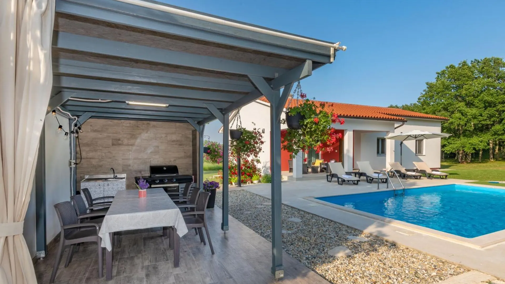 בית נופש Cukrici Villa Valpiana, A Modern, Luxurious, Warm And Romantic Villa קרואטיה